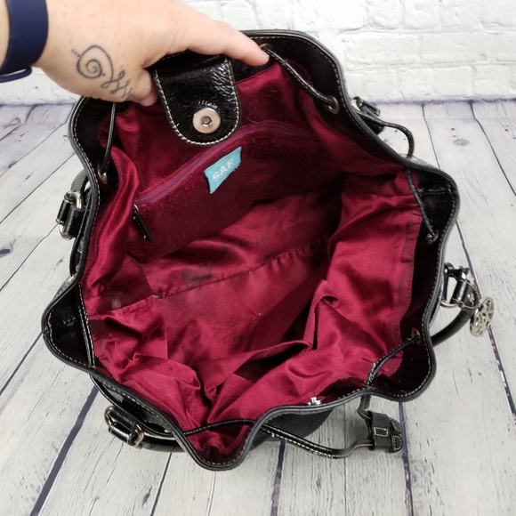 THE SAK | leather drawstring shoulder bag purse - Picture 7 of 8